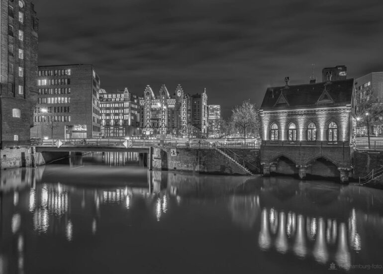 Nebel in der Speicherstadt