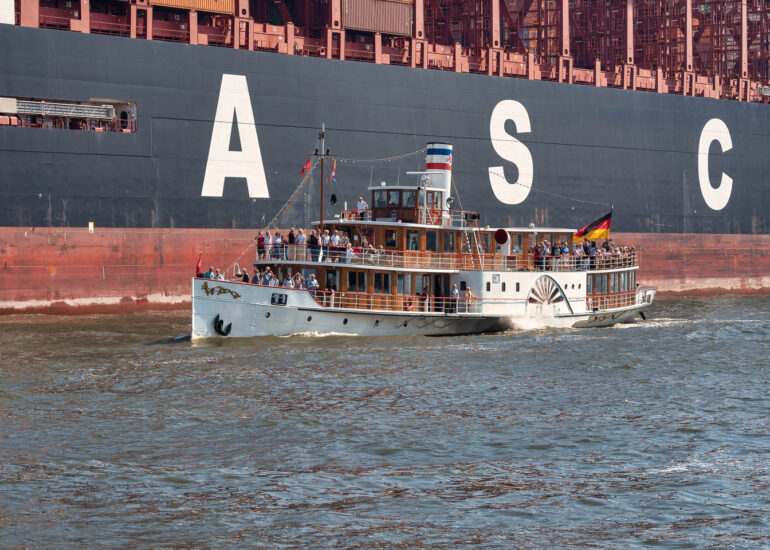 Draußen, Elbe, Hafen, Hamburg, blau, grau, poller