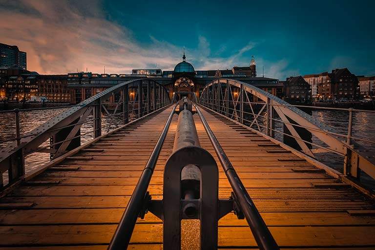 Moderne und aktuelle Hamburg Bilder - Wandbilder, Leinwandbilder