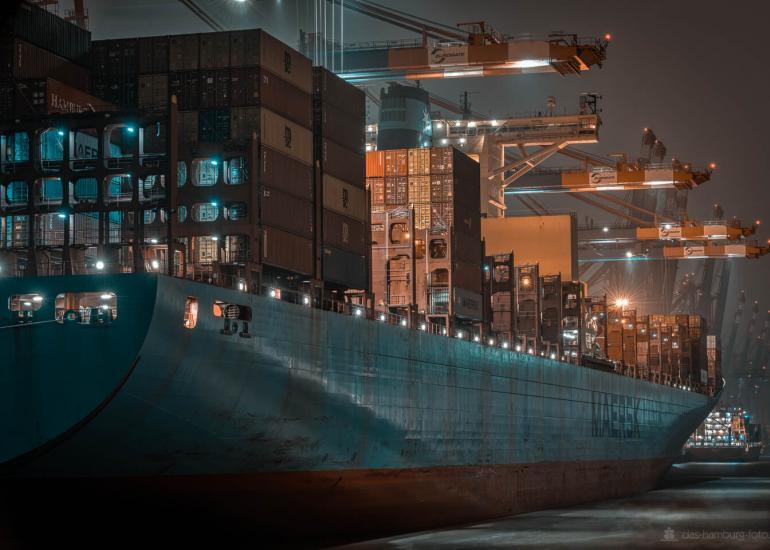 Draußen, Elbe, Hafen, Hamburg, blau, grau, poller