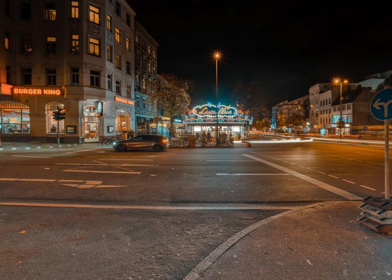 Im Trend: Moderne Hamburg Bilder 21 Blick in den Hamburger Hafen