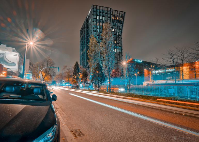 Im Trend: Moderne Hamburg Bilder 17 Blick in den Hamburger Hafen