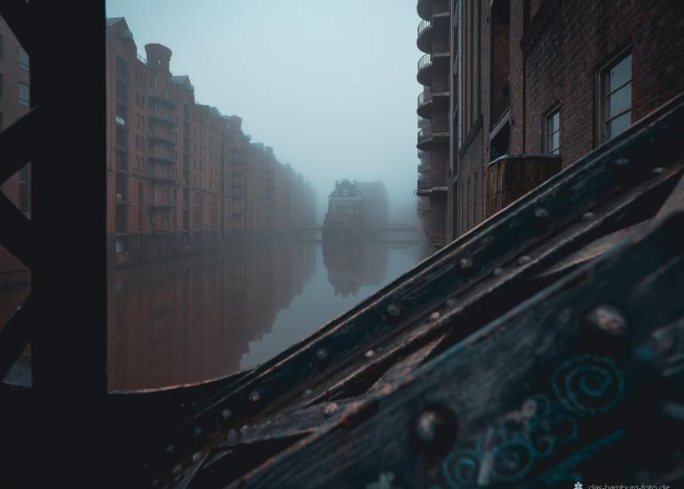 Im Trend: Moderne Hamburg Bilder 82 Blick in den Hamburger Hafen