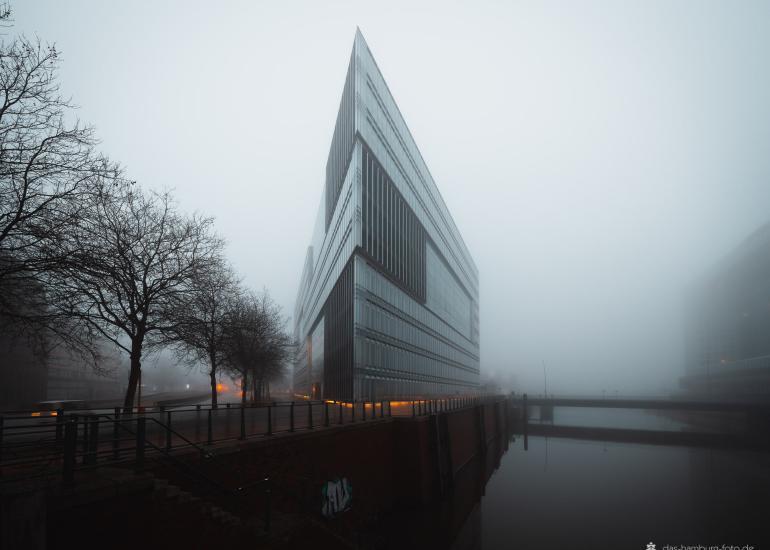Im Trend: Moderne Hamburg Bilder 81 Blick in den Hamburger Hafen