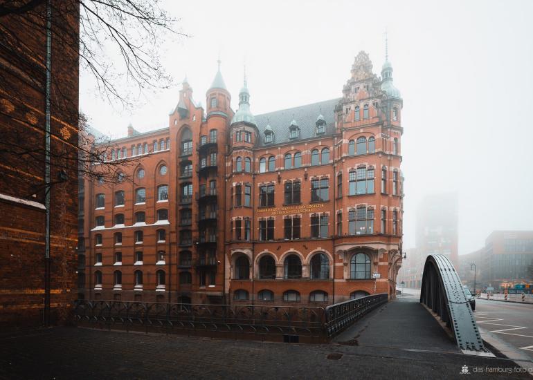 Im Trend: Moderne Hamburg Bilder 77 Blick in den Hamburger Hafen