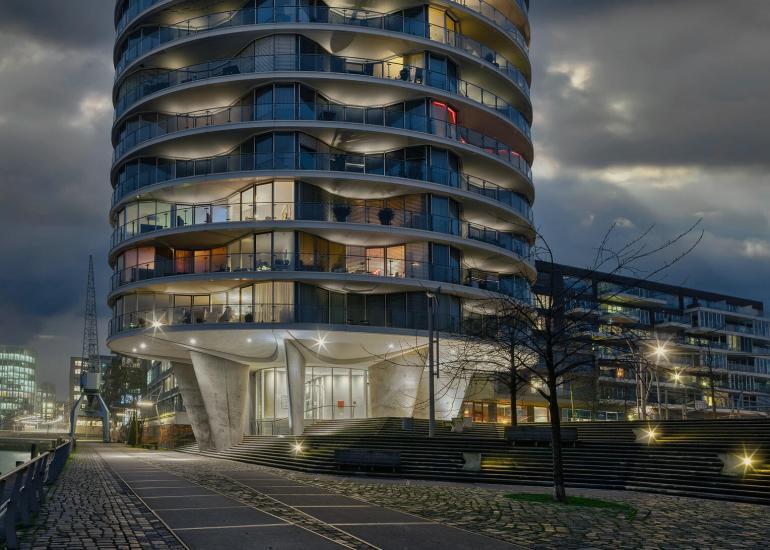 Hamburgs Sehenswürdigkeiten als tolle FineArt Photos 95 Architektur, Draußen, Dunkel, Gebäude, HDR (extrem), Stadt, grau, schwarz, www.das-hamburg-foto.de