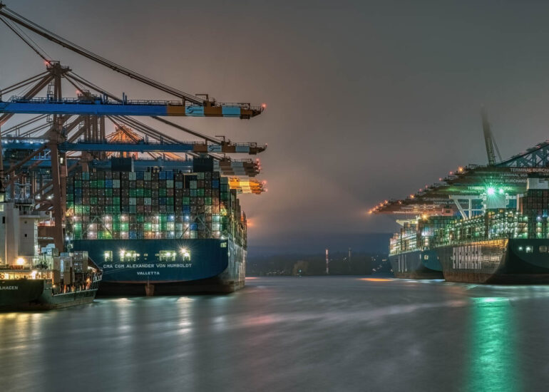 Draußen, Elbe, Hafen, Hamburg, blau, grau, poller