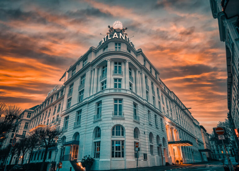 Im Trend: Moderne Hamburg Bilder 60 Blick in den Hamburger Hafen