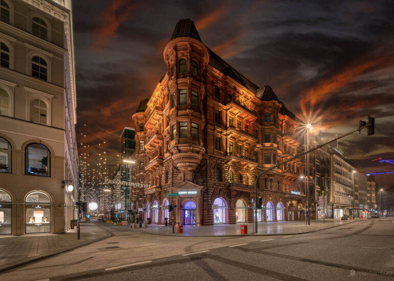 Hamburgs Sehenswürdigkeiten als tolle FineArt Photos 72 Architektur, Draußen, Dunkel, Gebäude, HDR (extrem), Stadt, grau, schwarz, www.das-hamburg-foto.de