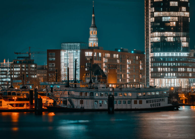 Im Trend: Moderne Hamburg Bilder 50 Blick in den Hamburger Hafen