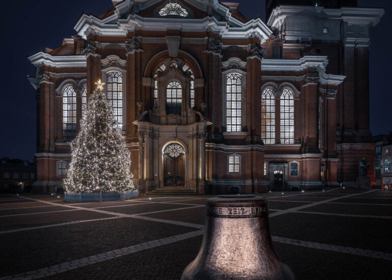 Hamburgs Sehenswürdigkeiten als tolle FineArt Photos 70 Architektur, Draußen, Dunkel, Gebäude, HDR (extrem), Stadt, grau, schwarz, www.das-hamburg-foto.de